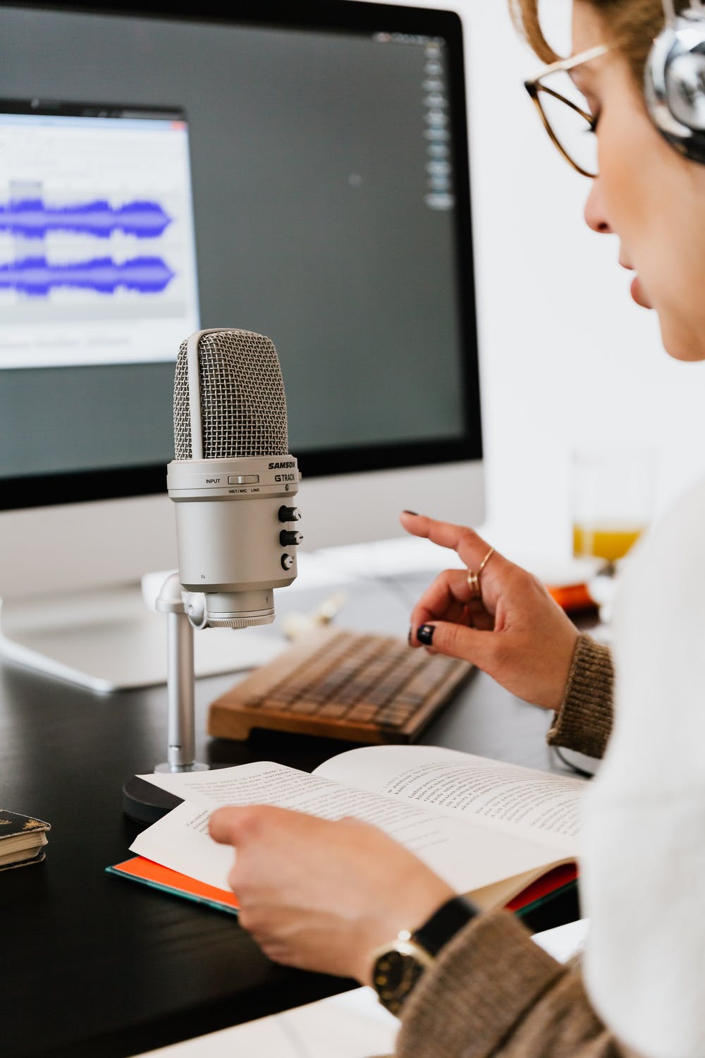 The right age to start your career as a Voiceover Artist Online Voice